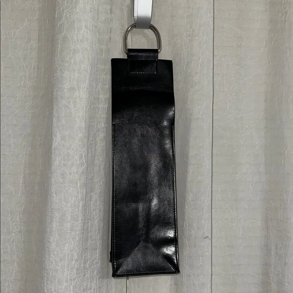 Spector & Co Faux Leather Doh Le D Ring Handle Black Bottle Carrying Case